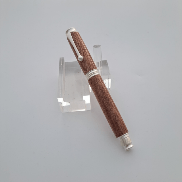 Omega Fountain Pen